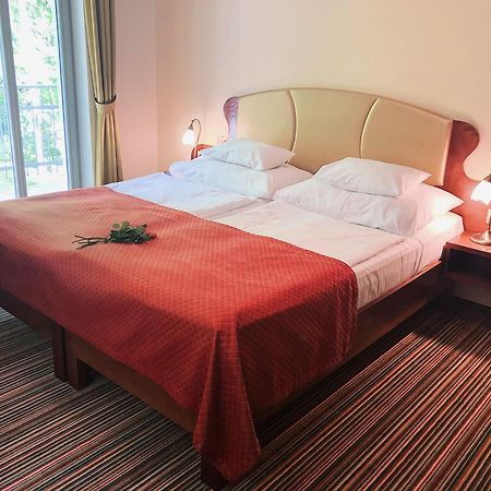 Parkhotel Forest Marianske Lazne Bagian luar foto